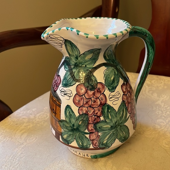 Hand thrown, hand painted Via Porta Pinciana - GB Italian pottery pitcher in EUC - Picture 4 of 13